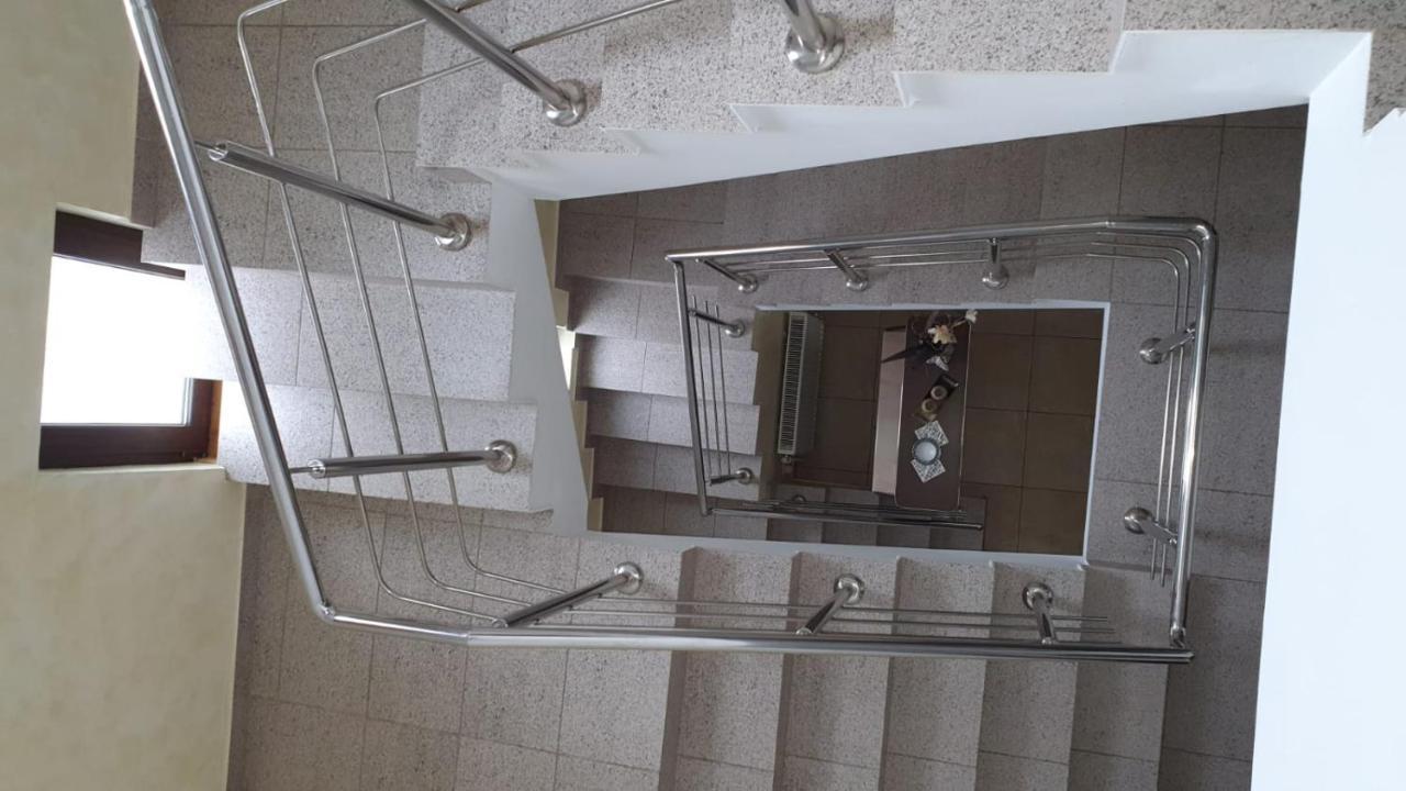 Casa Teleferic Ξενοδοχείο Buşteni Εξωτερικό φωτογραφία